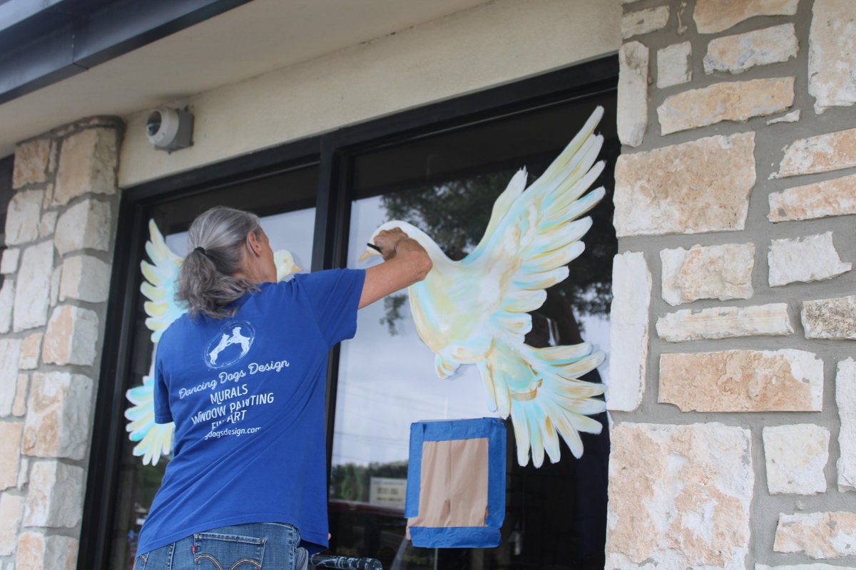 Local artist Vicki Keese has turned KPUB’s windows into a tribute to the recent Kerrville flood and its victims. 

🎨 Her artwork honors the strength and resilience of our community. Thank you, Vicki, for bringing hope and beauty in a difficult time. 

💙 #KerrvilleStrong
