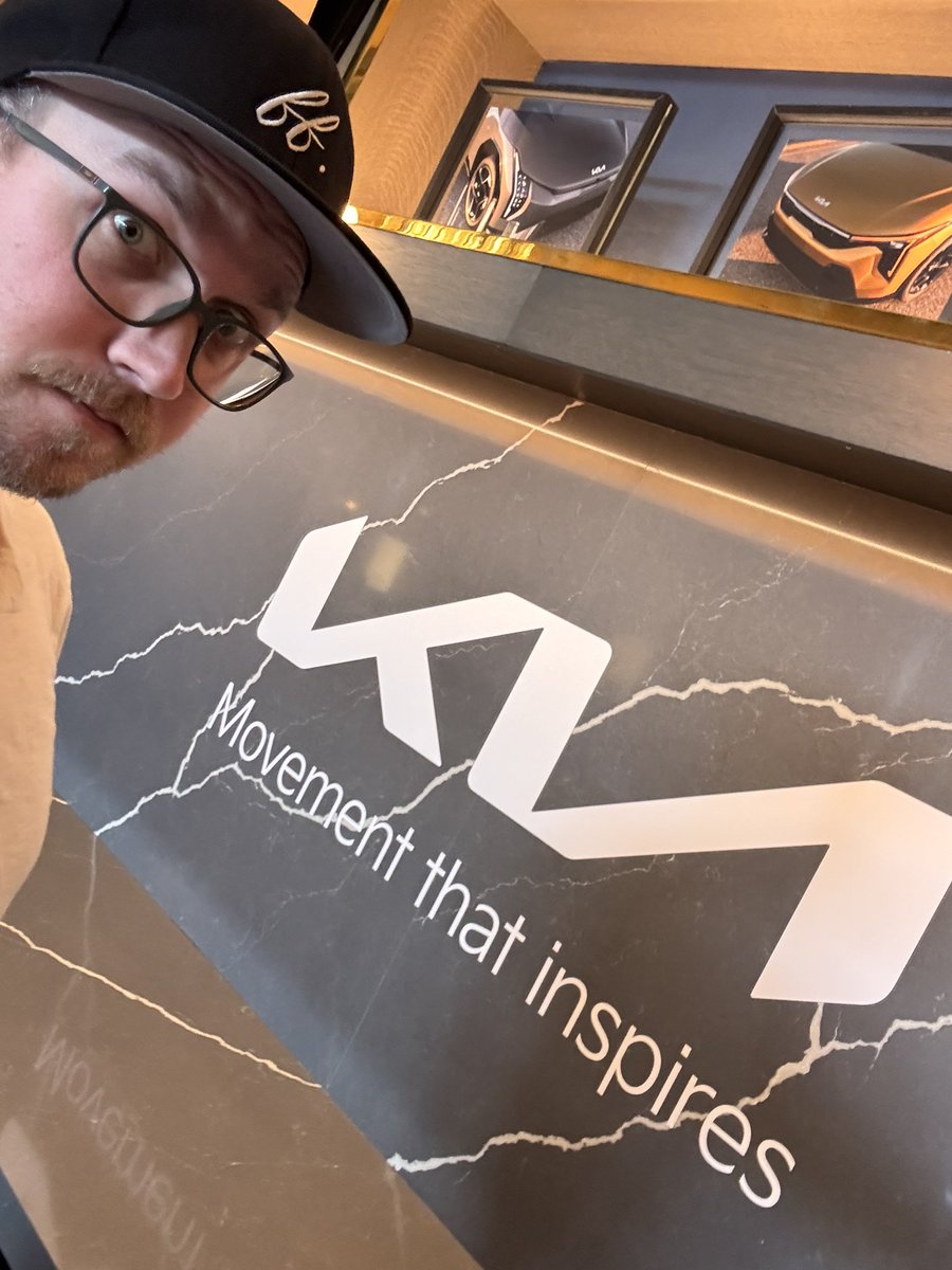Jordan_Schiefer's tweet image. In Detroit (?) to check out the Kia EV4 at a private screening… so I’m hoping I can ask them some actual questions. What should I ask? 👇