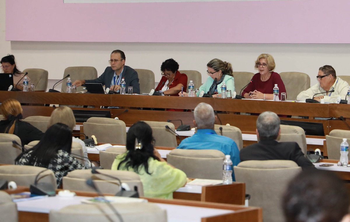 El III Perfeccionamiento de la Educación en Cuba no es un proyecto cerrado, sino una transformación continua

Ver más:

pcc.cu/el-iii-perfecc…