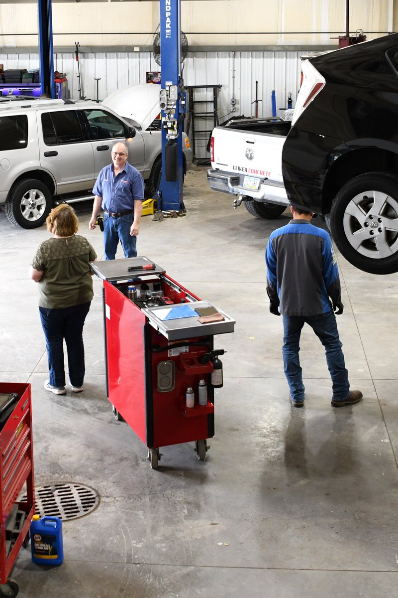 RonsAutoAmesIA's tweet photo. This isn’t just where cars get fixed—it’s where trust is built, day after day.

From first cars to family vehicles, we’ve seen a lot roll through these bays. What never changes? Our commitment to doing the job right—for the people who count on us. https://t.co/qUE5joe1iS