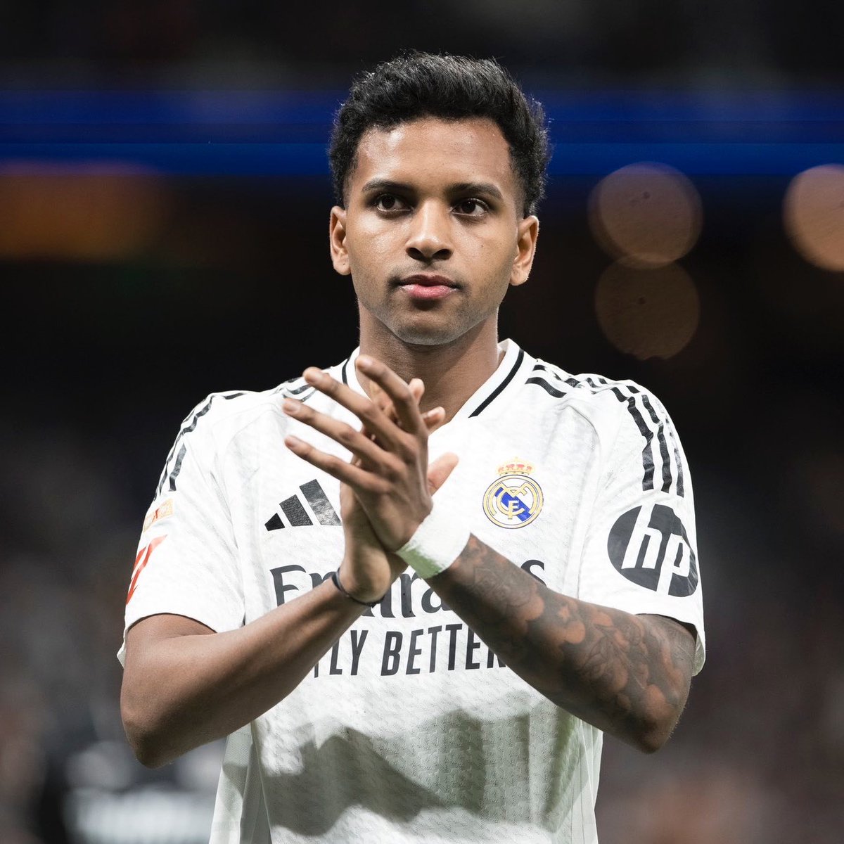 Liverpool y Bayern tienen fuerte interés en Rodrygo, ¿Lo venderías?

🔄 No. 
❤️ Sí.