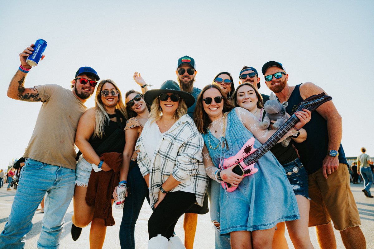 ctrycallingfest's tweet image. Who’s already planning the road trip?
Drop where you’re coming from 👇
