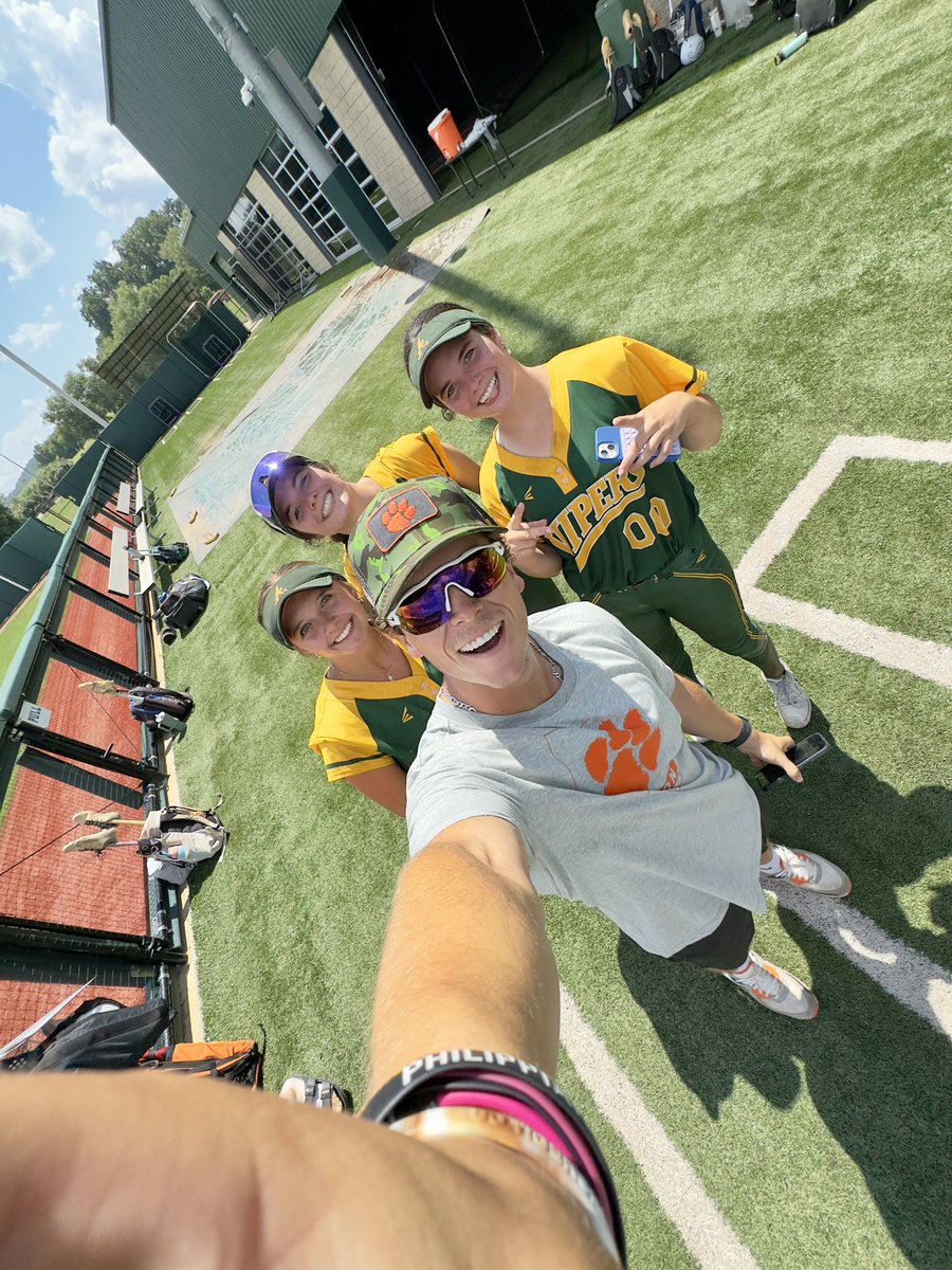 Brekkyn Stucke 2027 (@brekkstucke2027) on Twitter photo Another day spent well in Tiger Town!! Thank you to all the staff and players for a great experience once again! Go Tigers!! 🧡💜 <a href="/rittmanjohn/">John Rittman</a> <a href="/KatieRepole/">Katie “Crash” Repole</a> <a href="/Coach_Wigs/">Ryan Wieligman</a> <a href="/ClemsonCoachKJ/">Kyle Jamieson</a> <a href="/macdawg206/">mac</a> <a href="/goldvipers09/">Atlanta Vipers Gold ‘09 - Crenshaw</a> Another day spent well in Tiger Town!! Thank you to all the staff and players for a great experience once again! Go Tigers!! 🧡💜 <a href="/rittmanjohn/">John Rittman</a> <a href="/KatieRepole/">Katie “Crash” Repole</a> <a href="/Coach_Wigs/">Ryan Wieligman</a> <a href="/ClemsonCoachKJ/">Kyle Jamieson</a> <a href="/macdawg206/">mac</a> <a href="/goldvipers09/">Atlanta Vipers Gold ‘09 - Crenshaw</a>