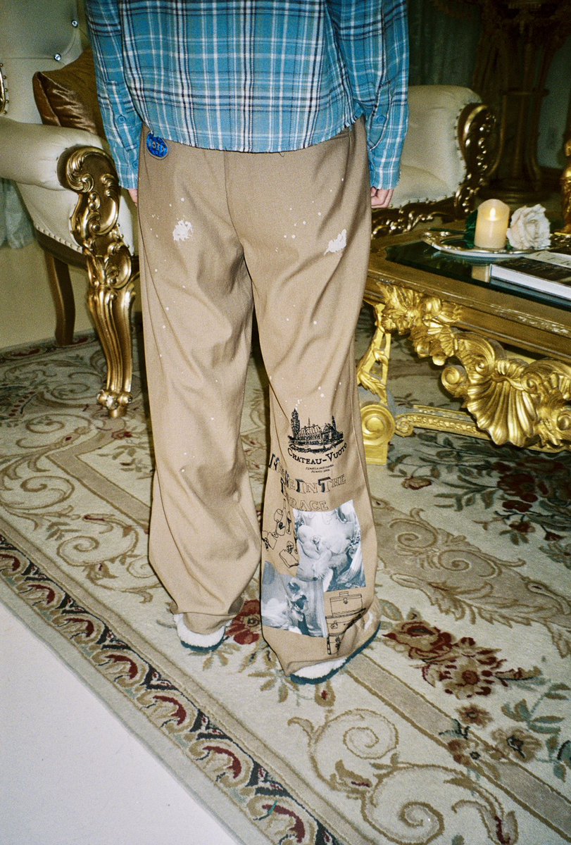 jrdnavry's tweet image. I’m droppin some clothes Friday