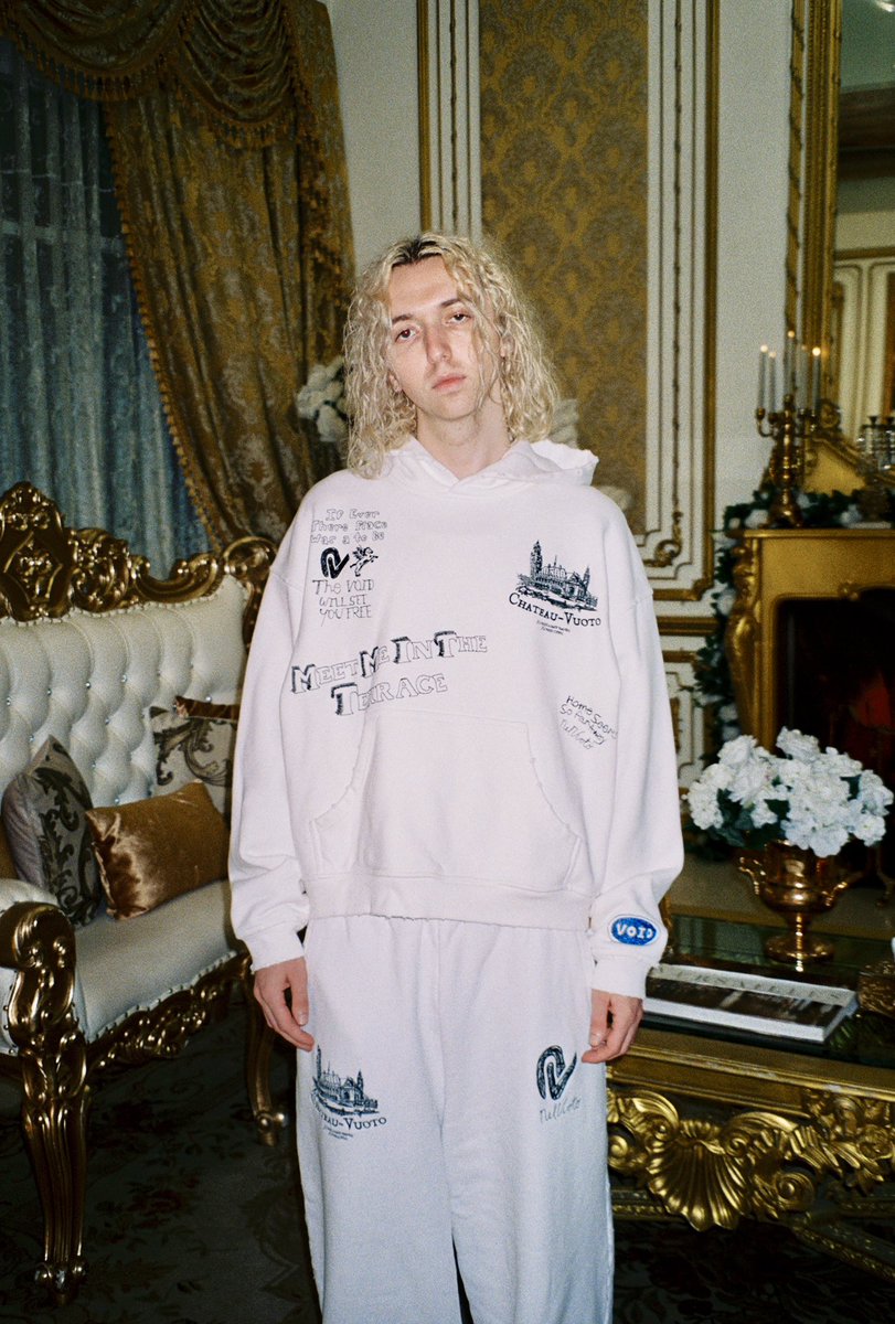 jrdnavry's tweet image. I’m droppin some clothes Friday