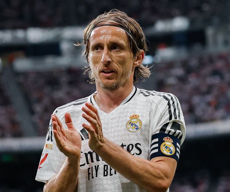 مع اعتزال جميعهم تقريبا

رتبهم من الافضل الى الأسوأ بكل حيادية