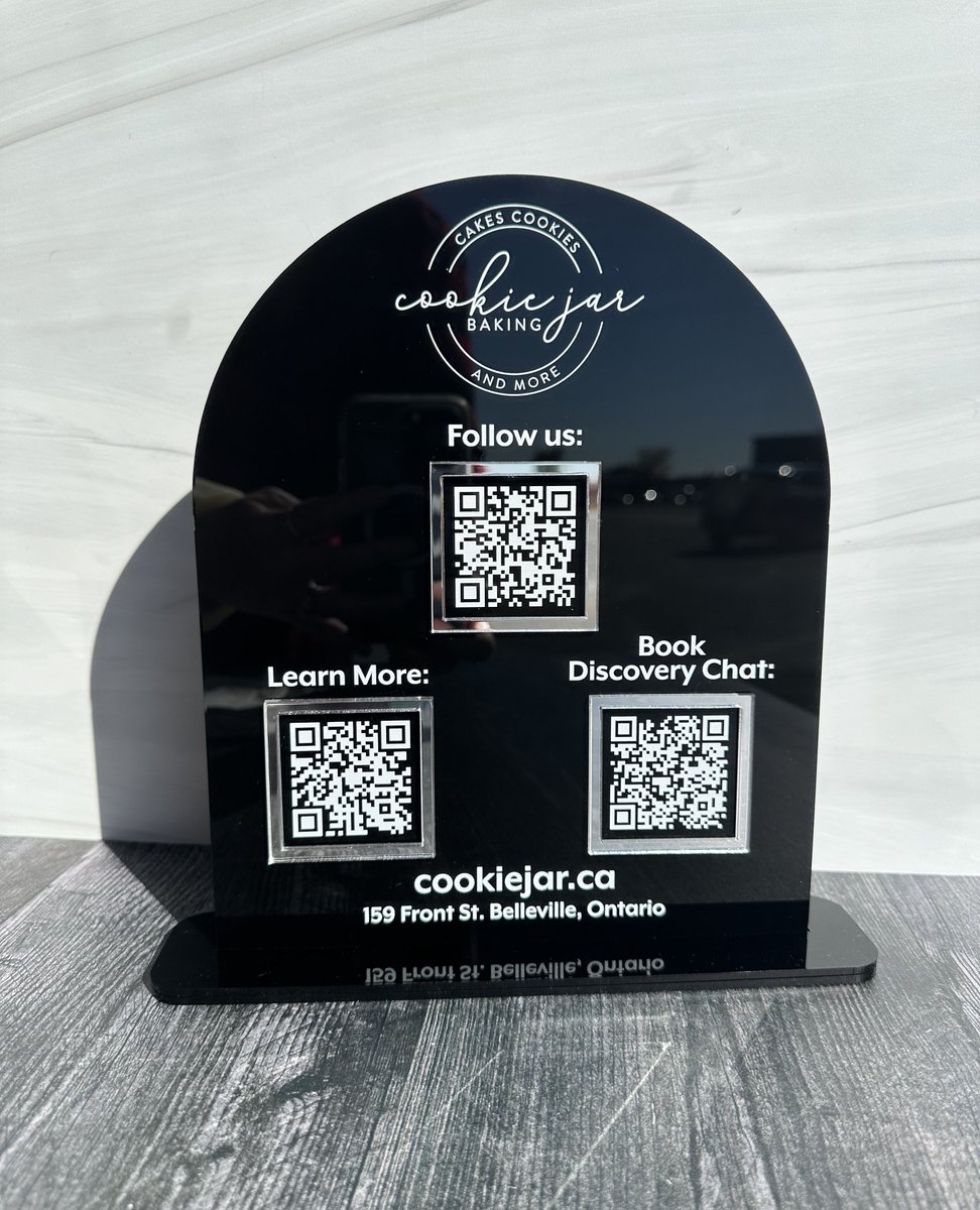 LuxInvites tweet picture