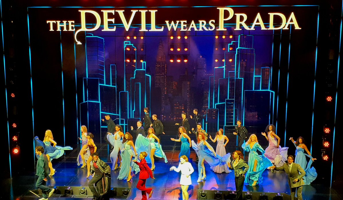 Was dragged out to see <a href="/PradaWestEnd/">The Devil Wears Prada A New Musical</a> tonight and it was surprisingly good! A grand production &amp; a must if you like lots of designer dresses......
#TheDevilWearsPrada