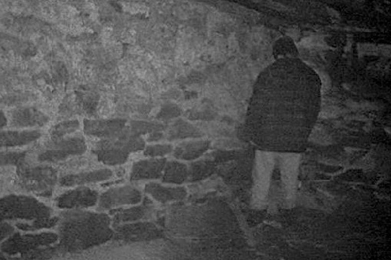 spencers_tweets's tweet image. me in my friend’s basement bc someone was using the bathroom already