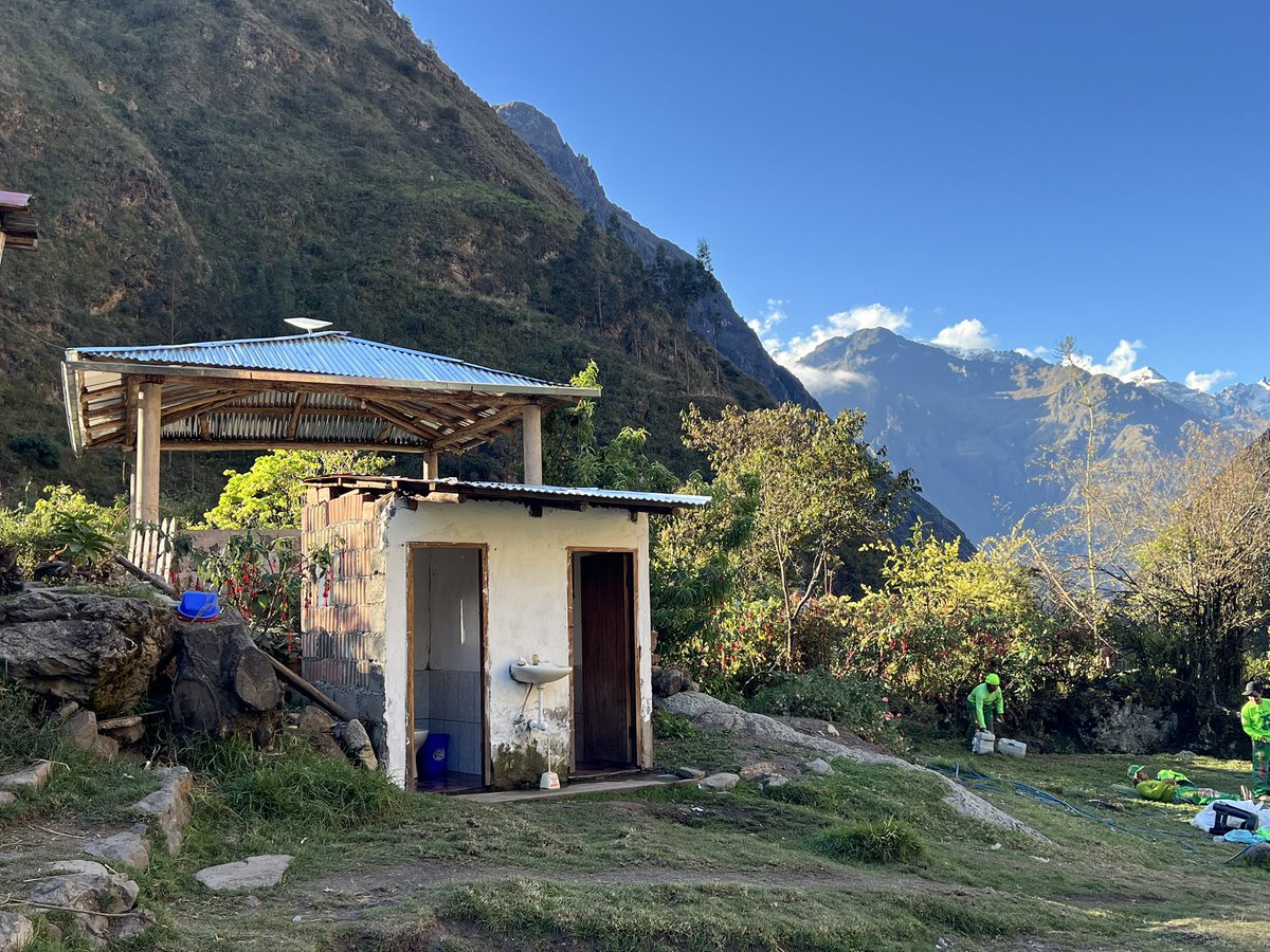 ryangoodnight's tweet image. The reach of Starlink has no limits! While hiking the Inca Trail with my father, brother, and son, I was able to let the family back home know we were safe. The locals also told me Starlink has transformed their lives. This made the once in a lifetime trip even more special!