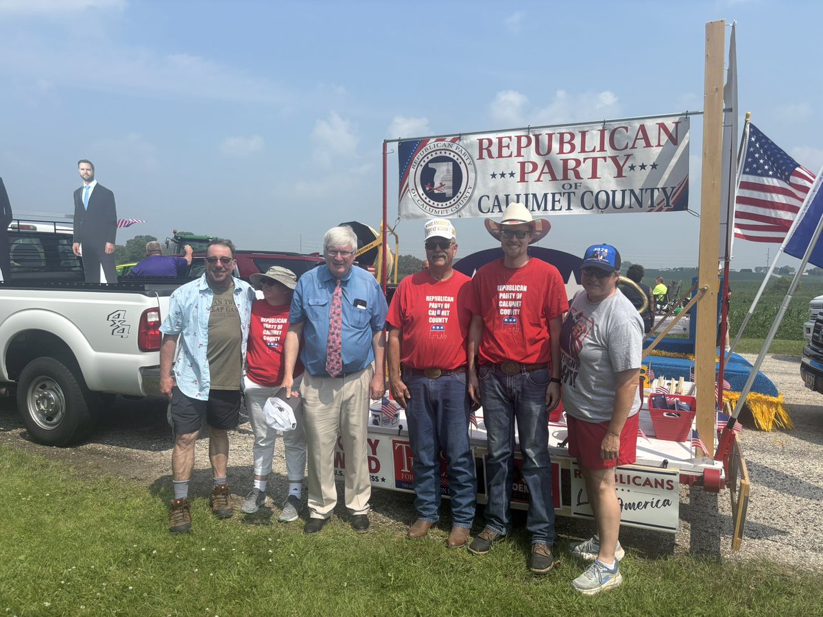 Glenn Grothman (@grothmanforwi) on Twitter photo We had a blast at the New Holstein Firefighters’ Parade last weekend with the <a href="/CalumetGOP/">Republican Party of Calumet County</a>! We had a blast at the New Holstein Firefighters’ Parade last weekend with the <a href="/CalumetGOP/">Republican Party of Calumet County</a>!