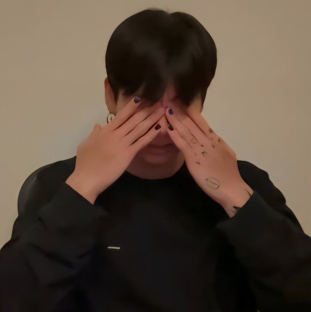 jk_kingkook's tweet photo. 😊😆

🌟팝스타 정국                 🫠케데헌 과몰입 강아띠 https://t.co/AKeabkBpSA