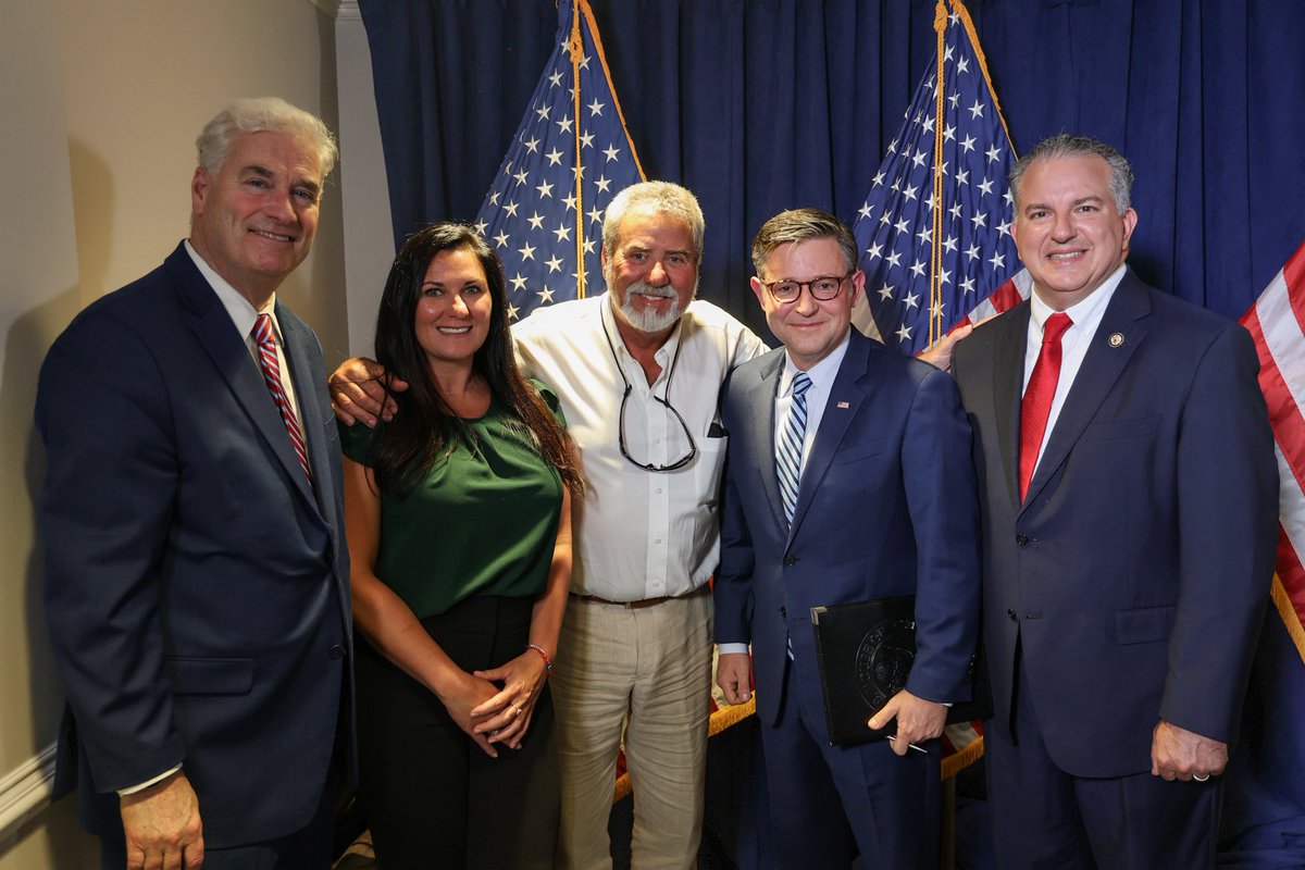 PatronisFL's tweet image. Thank you to @SpeakerJohnson and @HouseGOP Leadership for inviting Frank and Mandy Patti to today’s event to share their story. The One, Big, Beautiful Bill is transforming family-owned businesses like Patti Marine Enterprises in Pensacola, and reigniting our economy! #PattiBuilt