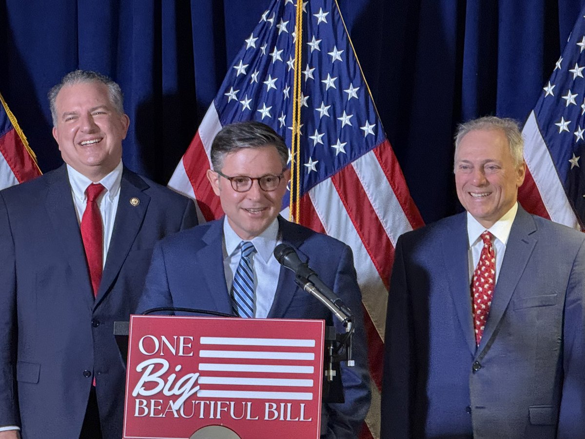 PatronisFL's tweet image. Thank you to @SpeakerJohnson and @HouseGOP Leadership for inviting Frank and Mandy Patti to today’s event to share their story. The One, Big, Beautiful Bill is transforming family-owned businesses like Patti Marine Enterprises in Pensacola, and reigniting our economy! #PattiBuilt