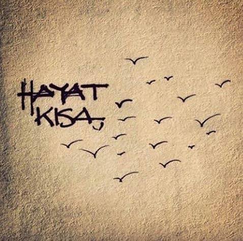 “Kuşlar uçuyor…”