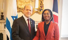 ItsLondonDee's tweet image. She is a genocide supporting pos.
Awful, awful woman.
#StopIsraeliGenocide #ZionistsAreEvil #FreePalestine