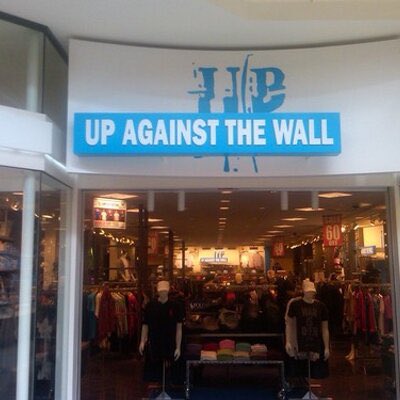 ChefAnthonyDC's tweet image. Before yall was shopping at Jimmy Jazz, there was Up against the Wall