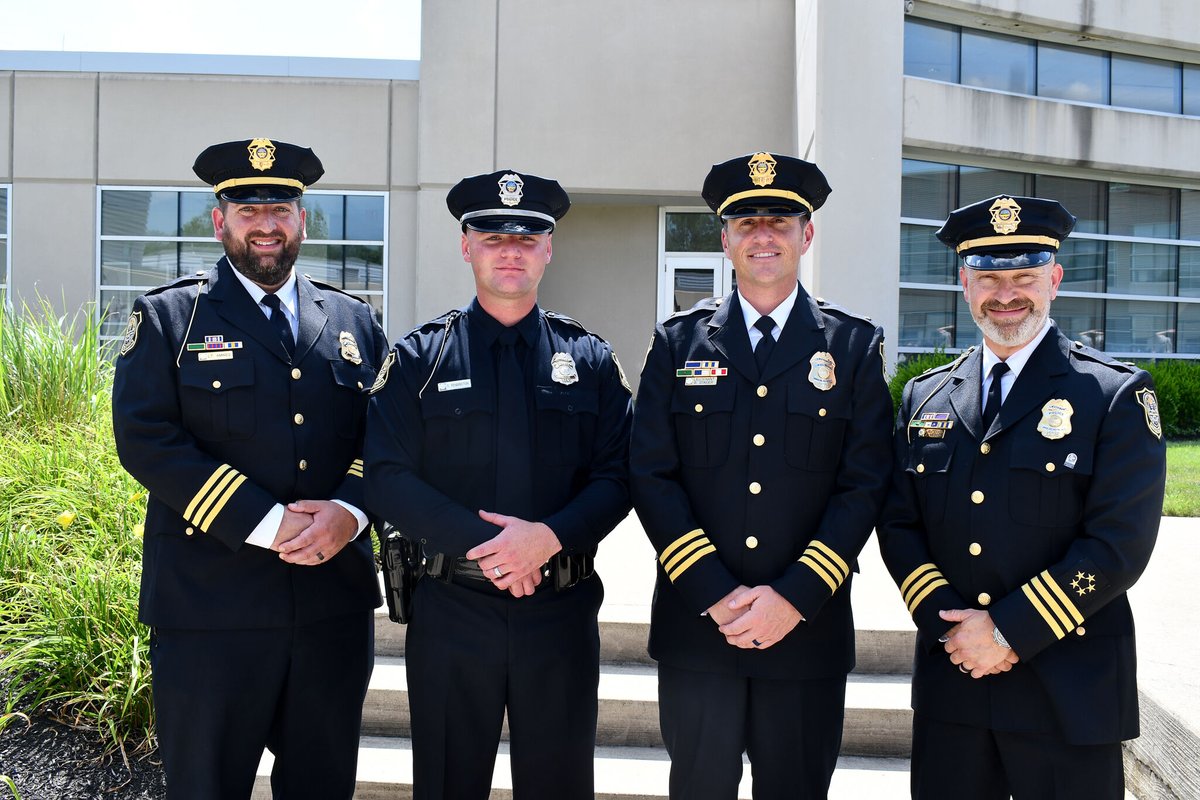 City of Upper Arlington Police Division (@cityofuapolice) on Twitter photo Join us in congratulating Officer Timothy Pennington on graduating from the <a href="/ColumbusPolice/">Columbus Division of Police</a> Training Academy! ๐ ๐ Heโs now officially part of #UAPD and begins field training this week. If you see him out in the community, be sure to say hello! ๐ #UpperArlington Join us in congratulating Officer Timothy Pennington on graduating from the <a href="/ColumbusPolice/">Columbus Division of Police</a> Training Academy! ๐ ๐ Heโs now officially part of #UAPD and begins field training this week. If you see him out in the community, be sure to say hello! ๐ #UpperArlington