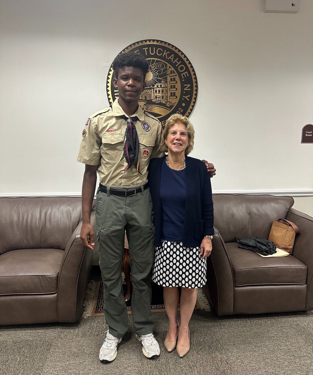 ShelleyBMayer's tweet image. Pleased to join the Tuckahoe Village Hall last night to give a presentation on the 2025 Legislative Session. It was also great to meet Malachi Bernard, who is working on his Eagle Scout project!