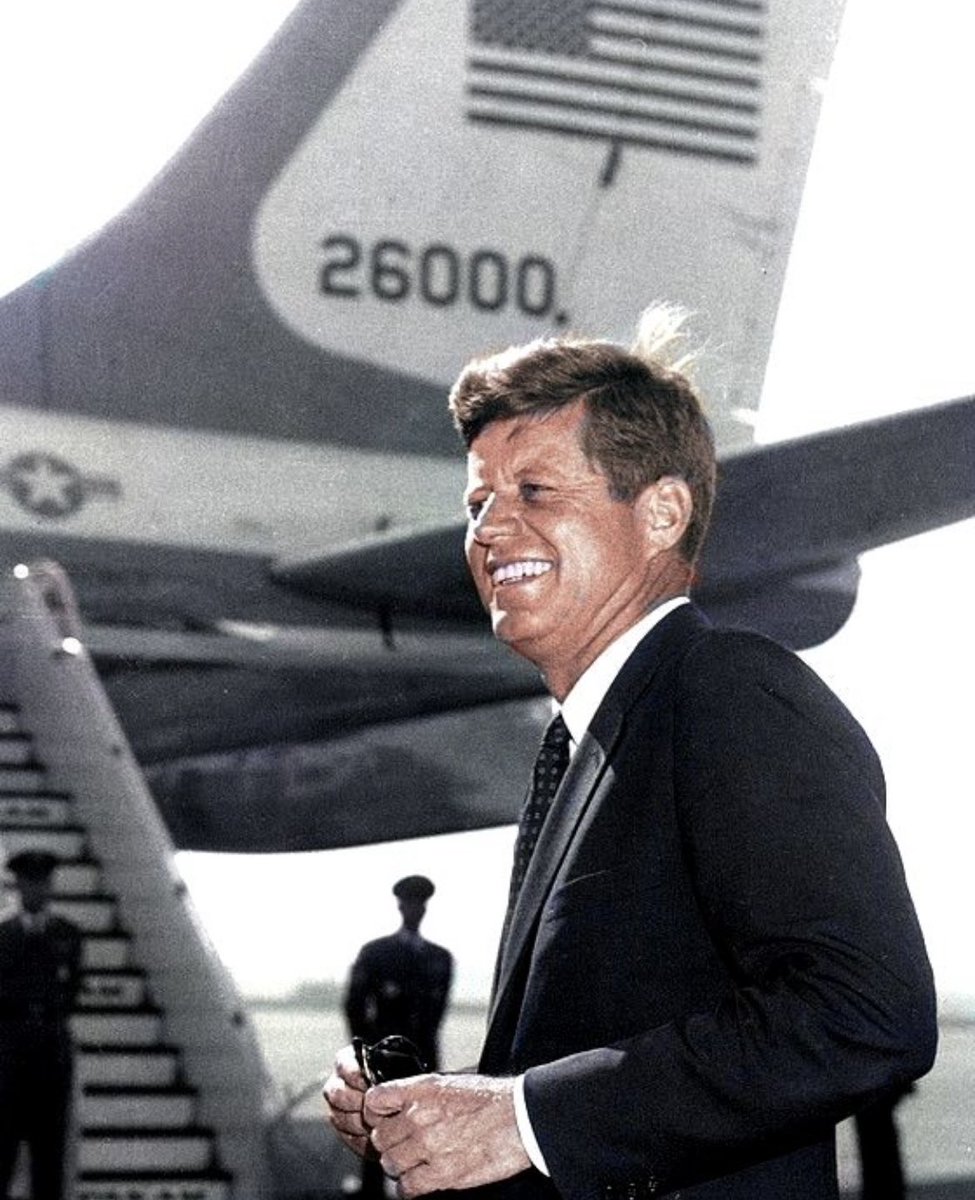 26 years ago tomorrow 
JFK JR ‘Plane Crash’ 
7/16/1999 ➡️ 7/16/2025