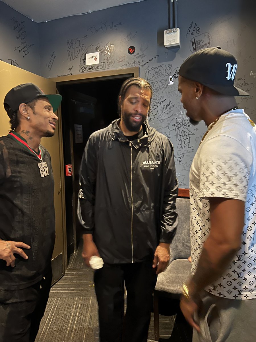 DeRayDavis's tweet image. 