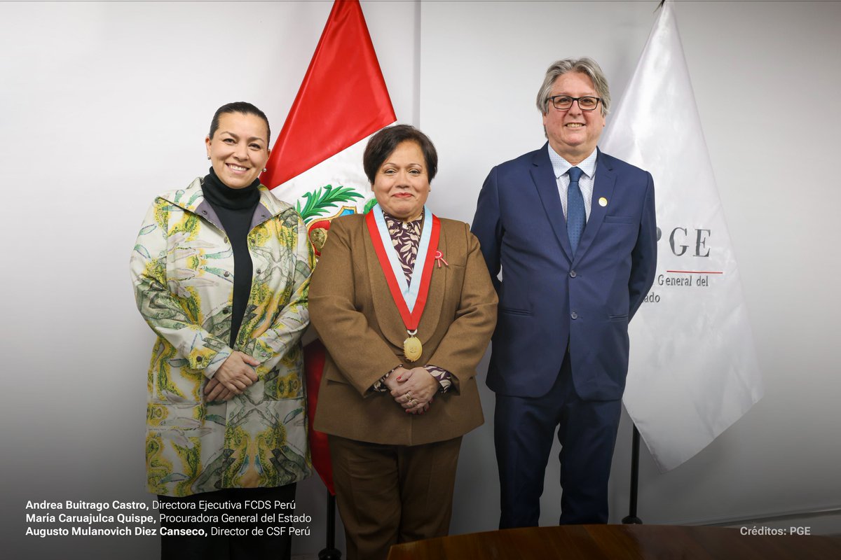 FCDS_Peru's tweet image. 🤝La Procuraduría General del Estado (PGE)  y Conservation Strategy Fund (CSF), con el respaldo técnico de la @FCDS_Peru , formalizaron la implementación en Perú de la Calculadora de Impactos de la Minería de Oro.

📄Con esta iniciativa, Perú se convierte en el segundo país de la…