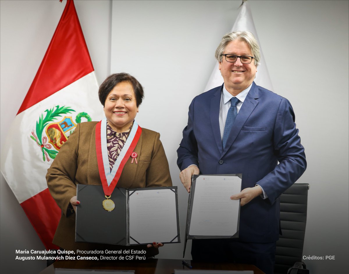 FCDS_Peru's tweet image. 🤝La Procuraduría General del Estado (PGE)  y Conservation Strategy Fund (CSF), con el respaldo técnico de la @FCDS_Peru , formalizaron la implementación en Perú de la Calculadora de Impactos de la Minería de Oro.

📄Con esta iniciativa, Perú se convierte en el segundo país de la…