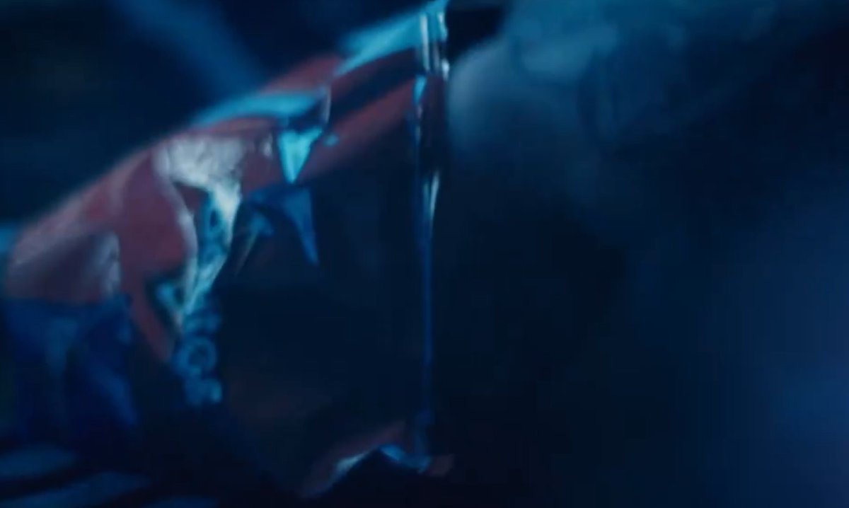 Me eating my doritos and spamming Marlon Tota and Rakai to rizz their balls 😂