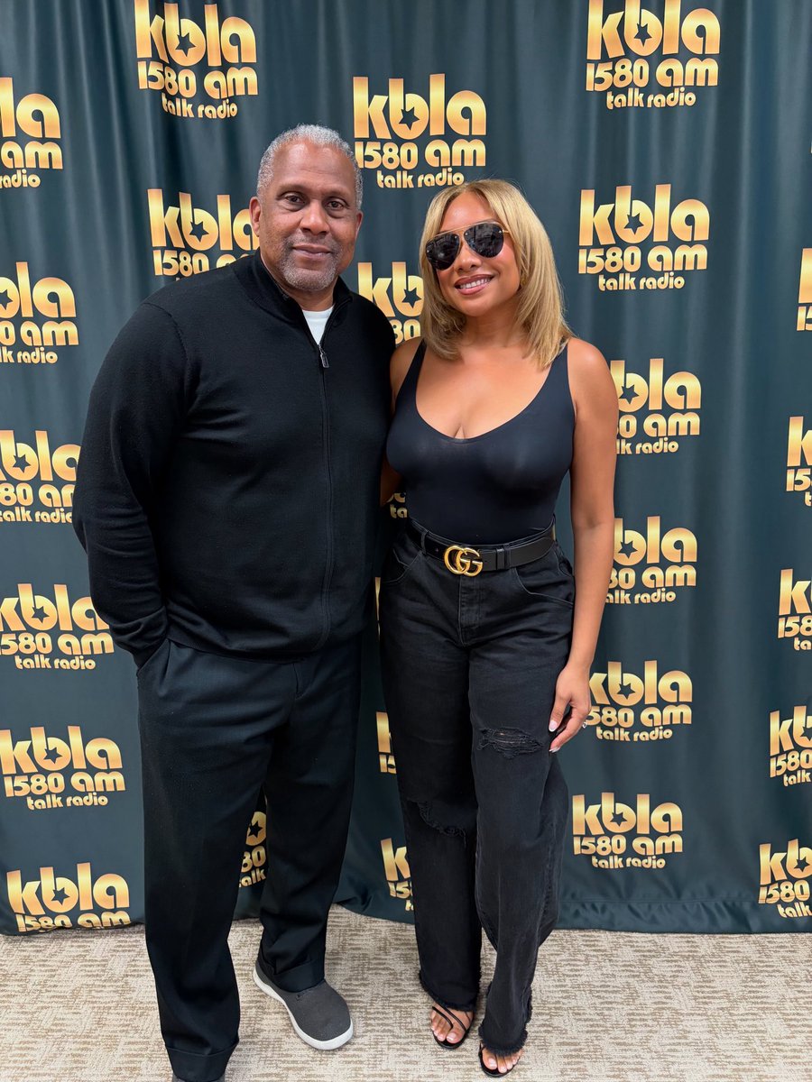 Enjoyed talking to Grammy-nominee Sheléa about her Disney Hall tribute to Quincy Jones this weekend and her new EP which drops August 29th! Can’t wait!

#sheléa #sheléamusic #quincyjones #innercityyouthorchestra #icyola #newep #disneyhall #kbla1580 #unapologeticallyprogressive