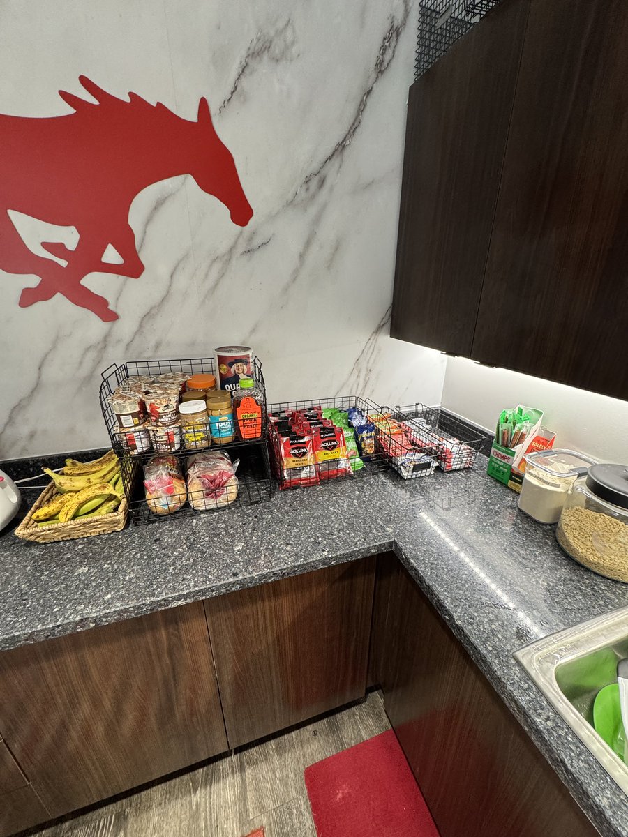 Anthony Cockrill tweet media