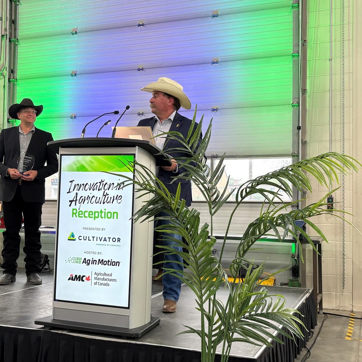 PremierScottMoe's tweet image. Ag in Motion welcomes producers, innovators, and ag leaders from across Canada and around the globe this week to see the latest sustainable practices and cutting-edge tech in action.
Saskatchewan leads the way in innovative agricultural practices, driving the growth of the…