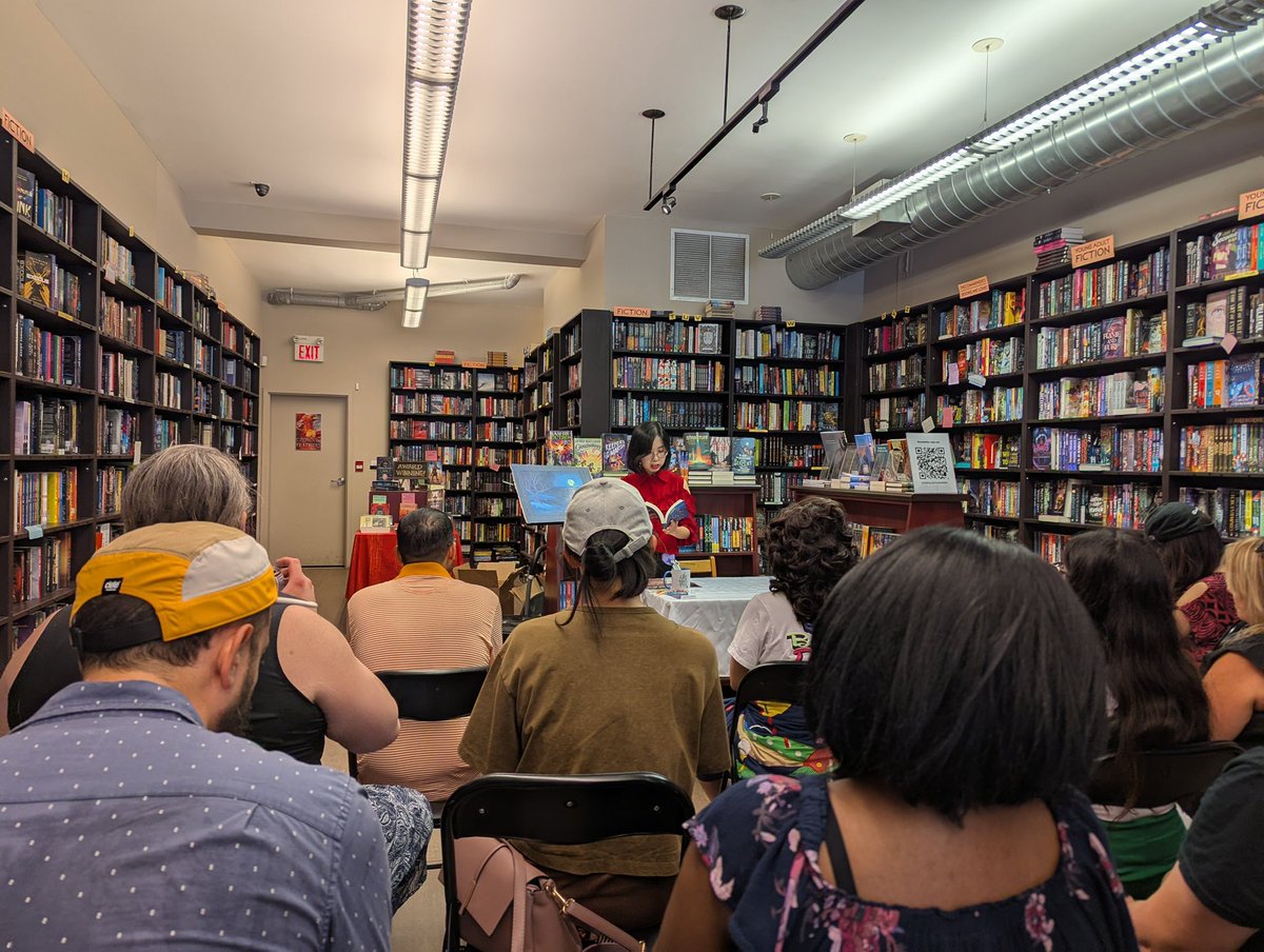 Y.M. Pang (@ympangwriter) on Twitter photo Photos from launch party and signing for ALL THE BROKEN BLADES hosted at <a href="/BakkaPhoenix/">Bakka Phoenix Books</a> last Saturday. Nothing beats an event at Canada’s oldest #sff bookstore!
#fantasybooks #booklaunch #darkfantasy #fairytales #indiebooks Photos from launch party and signing for ALL THE BROKEN BLADES hosted at <a href="/BakkaPhoenix/">Bakka Phoenix Books</a> last Saturday. Nothing beats an event at Canada’s oldest #sff bookstore!
#fantasybooks #booklaunch #darkfantasy #fairytales #indiebooks