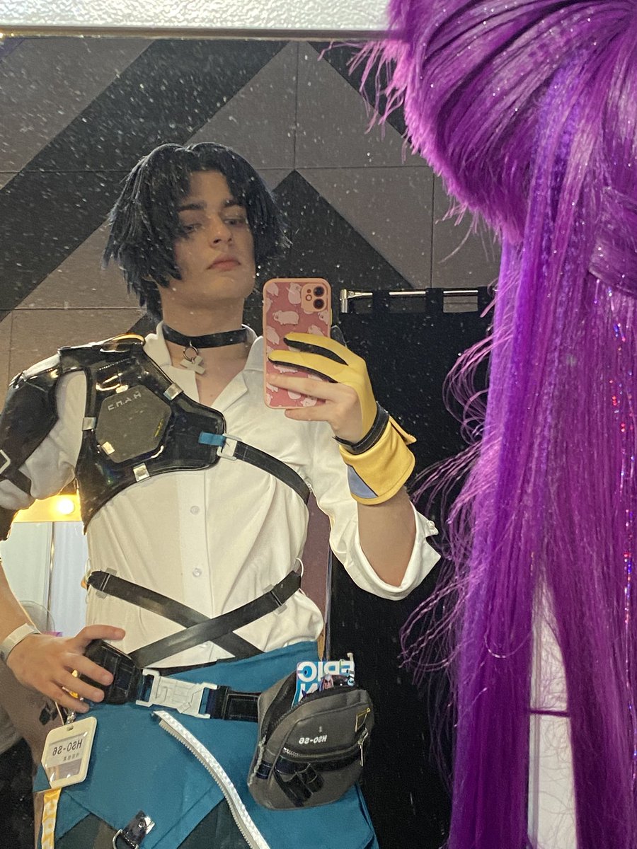 ThreeNilcos's tweet image. Some photos of street Harumasa😳
I also took a photo of him today, it will be sweet👅
#ZenlessZoneZero #HoYoverse #Harumasa