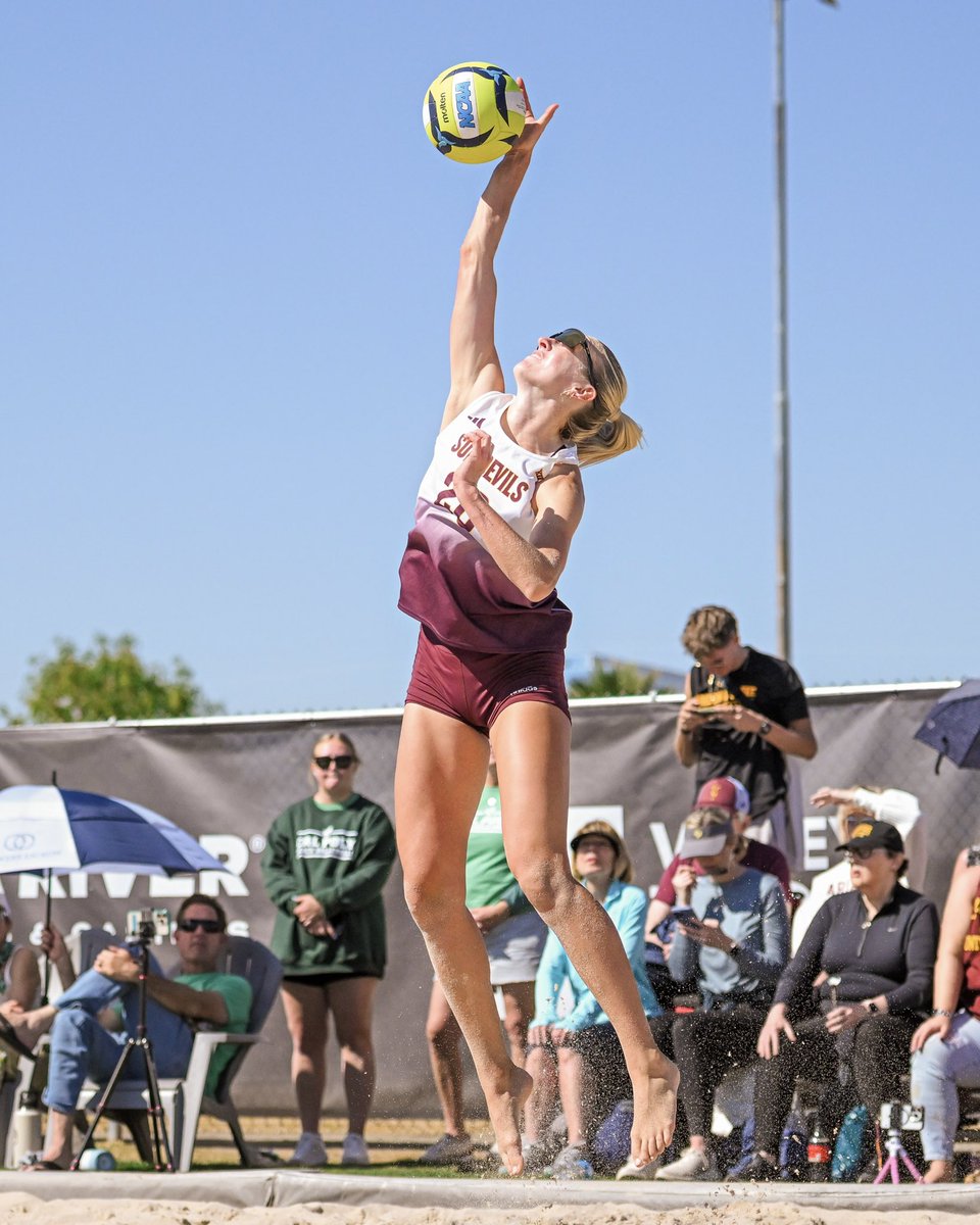 SunDevilBeachVB's tweet image. Maroon and gold looked good on Olivia McElroy this year 😈

In her first season in Tempe, she had 19 wins, which is top 20 in the ASU record book for single-season wins!

#SandDevils /// #ForksUp