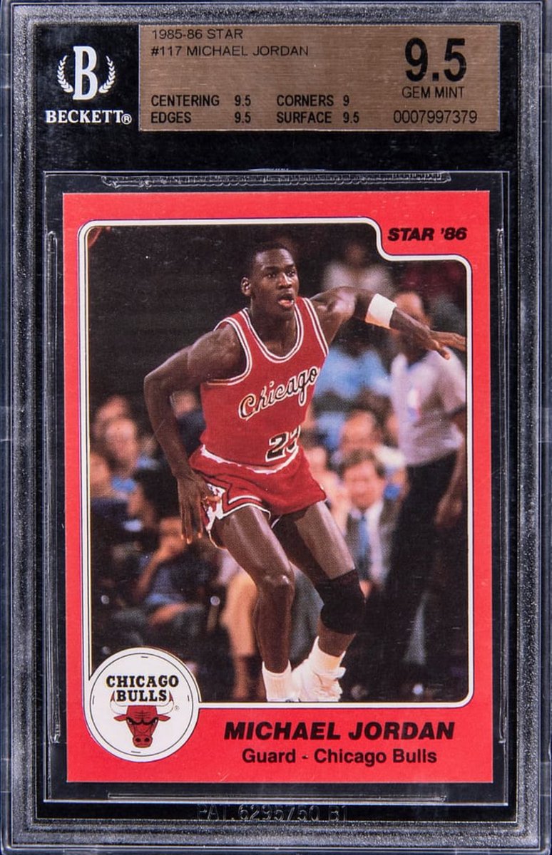 Ryan59860418's tweet image. 🚨 Now Live on @GoldinCo ! 🚨

1985-86 Star #117 Michael Jordan
🏀 BGS 9.5 GEM MINT
📊 Subgrades: Centering 9.5, Edges 9.5, Surface 9.5, Corners 9
📉 low pop — early Star Co. issue
@SportsCardInv @CardPurchaser @SlabStox @SCCTradingCards 

🔗 bit.ly/44yLyGW