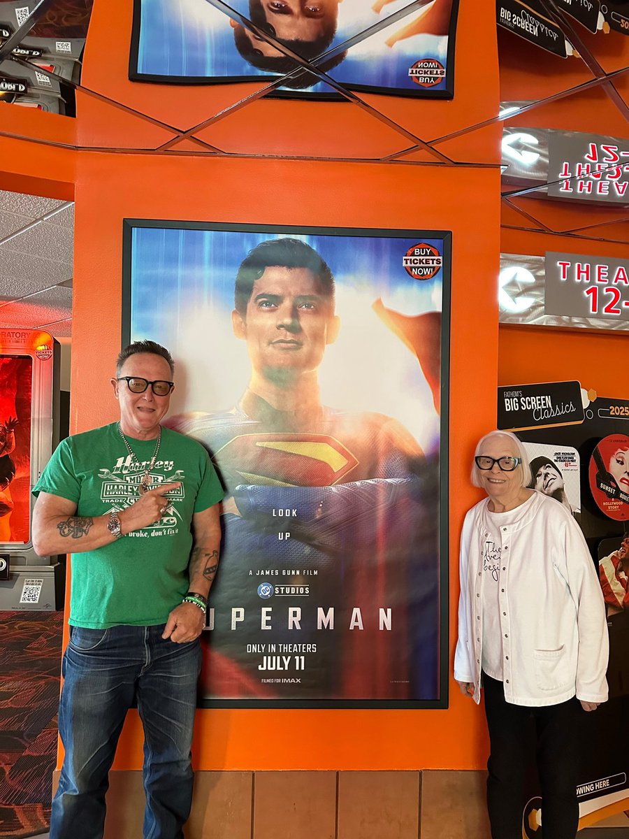 robertpatrickT2's tweet image. Caught Superman with my mama—what a ride! Truly an incredible film. So proud of my talented friend @JamesGunn . You crushed it buddy! 🙌🏼
#SUPERMAN