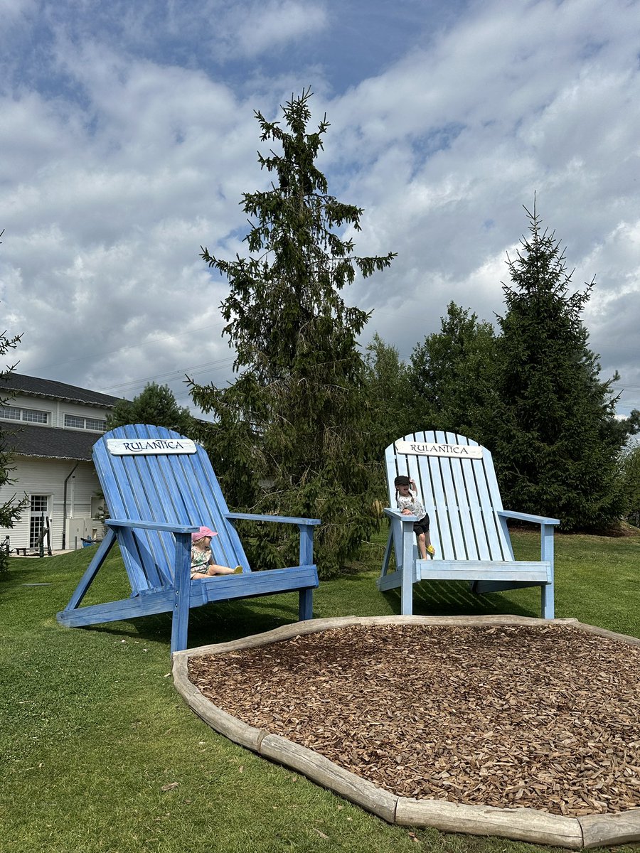 LinusEkenstam's tweet image. Today we tried a water theme park with the kids. They loved it.
I’m okey, not really my thing but I’ll do anything for the kids. They are both actually fish born as humans.
keep it real chat.