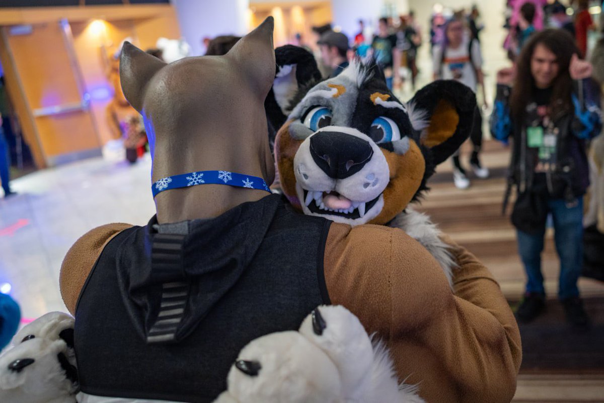 cainenines's tweet image. Puppy power!

With @BranDogie at @FurryWeekend

#furry #fursuit #puppy #dog #xolo #fwa #FWA25