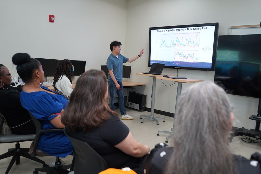 NTCMorgan's tweet image. We were so pleased to host @MorganStateU's Office of Research Administration this afternoon. Building the technology that supports tomorrow's transportation network isn't possible without their contribution! Let's keep on working together to achieve R1 status!
@soeatmorgan
