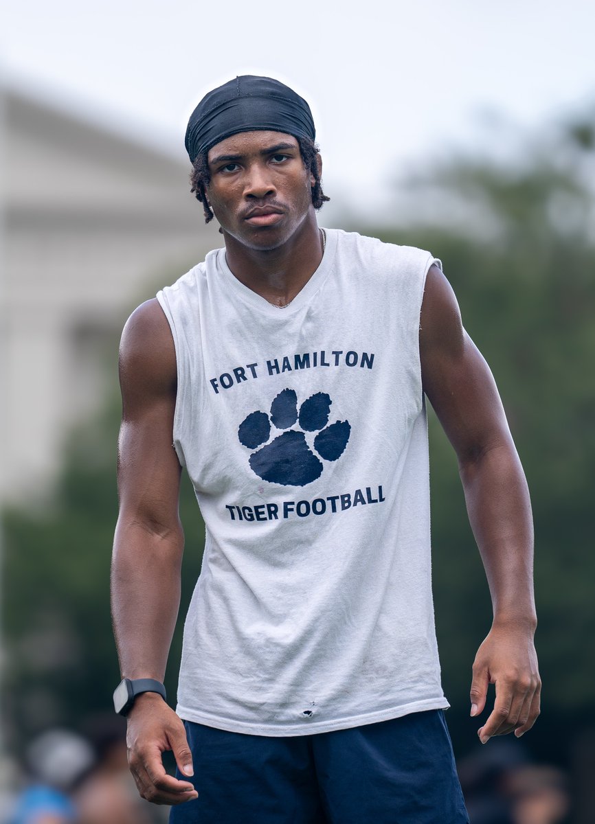 QB Aiden Porter <a href="/AidenPorter_/">Aiden Porter</a>