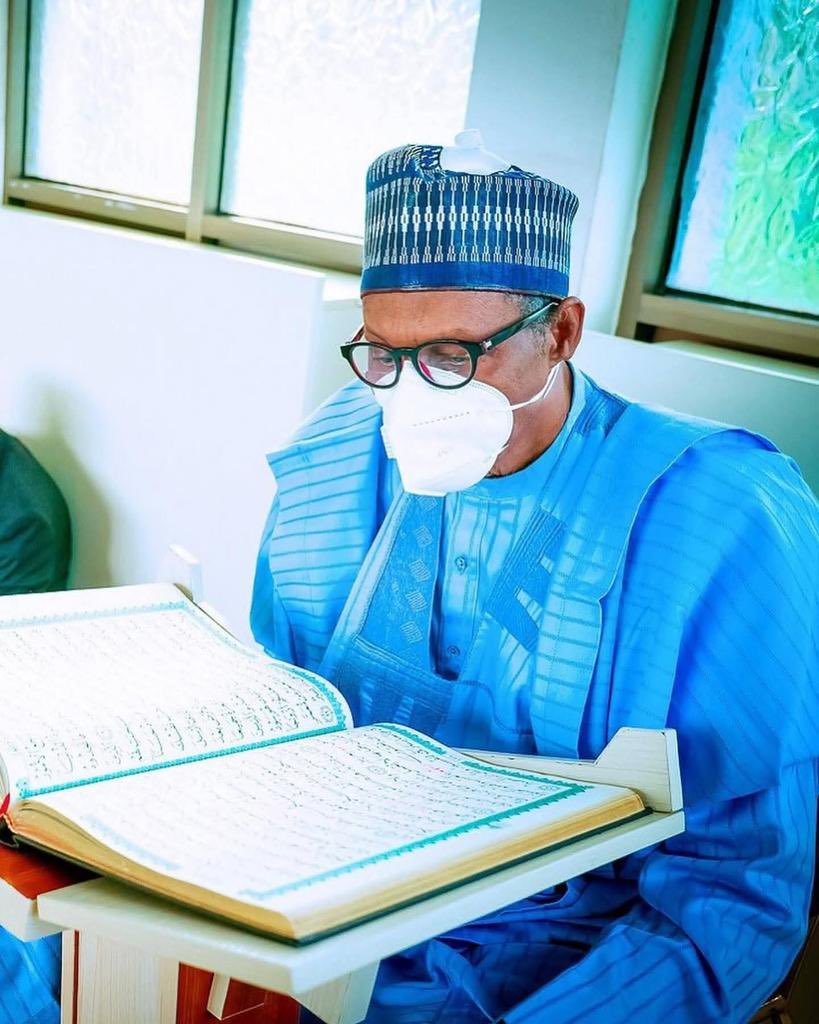 RetiredComrade_'s tweet image. إِنَّا لِلَّٰهِ وَإِنَّا إِلَيْهِ رَاجِعُونَ
اللَّهُمَّ اغْفِرْ لَهُ ، وَارْفَعْ دَرَجَتَهُ فِي الْمَهْدِيِّينَ ، وَاخْلُفْهُ فِي عَقِبِهِ فِي الْغَابِرِينَ ، وَاغْفِرْ لَنَا وَلَهُ يَا رَبَّ الْعَالَمِينَ ، وَافْسَحْ لَهُ فِي قَبْرِهِ ، وَنَوِّرْ لَهُ فِيهِ😭❤️