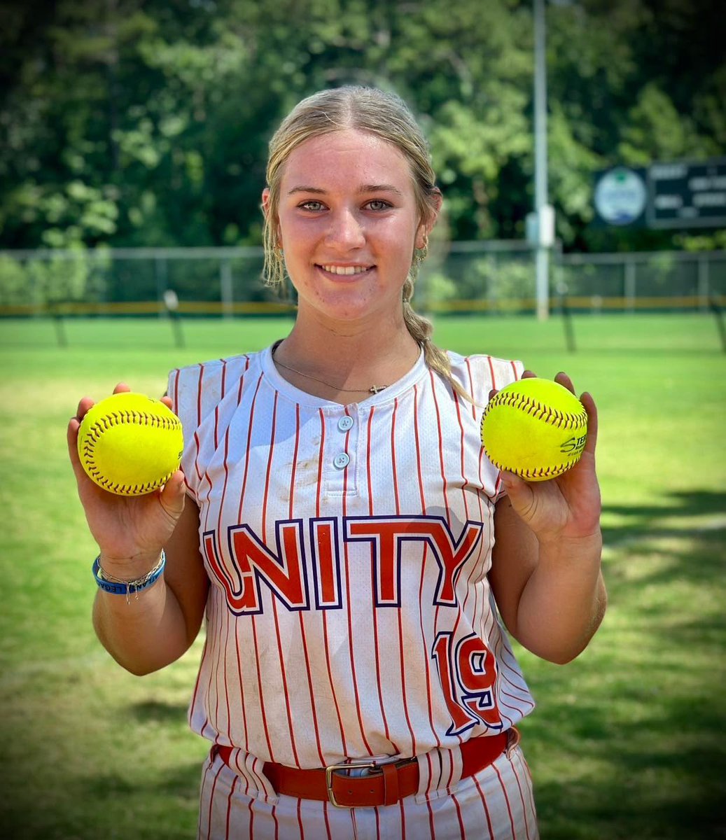 HadleyLawson08's tweet photo. My @UnityRussel team showed up big at the Atlanta legacy tourney. We finished 8th out of 64 (16u) teams. So proud of this team. I had a great weekend at the plate as well as behind the plate. Excited to head to Greensboro next weekend! @CoastRecruitsSB @D1Softball @SBRRetweets https://t.co/NyBI7aHzOD