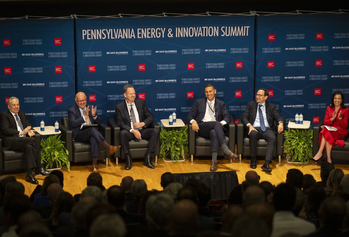 CarnegieMellon's tweet image. Pennsylvania’s national competitiveness as a hub for AI and energy technology brought the nation’s top decision-makers to Carnegie Mellon University for the inaugural Energy and Innovation Summit.
Read more: cmu.is/CMU-summit2025