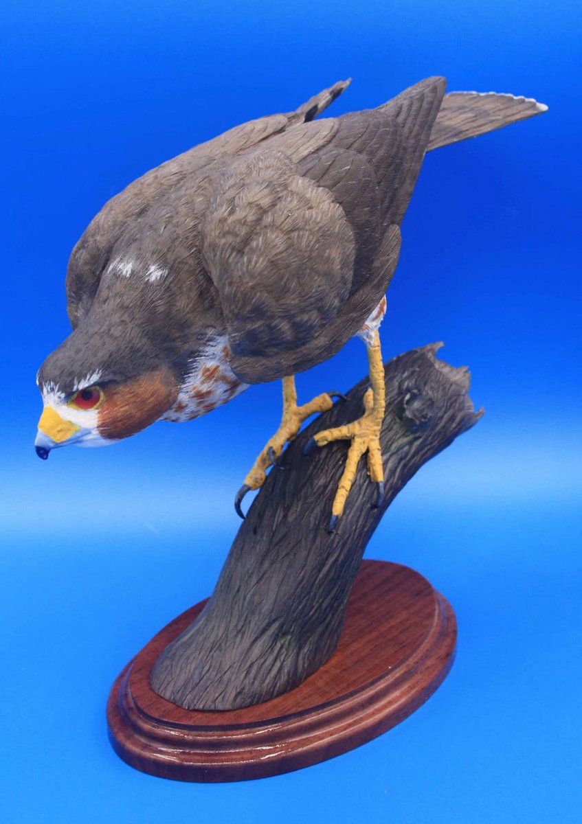 wrwassociation's tweet image. Excellent bird carvings & wow look at that turned piece amazing & probably took 100:times longer to work out & assemble than to turn very complex work