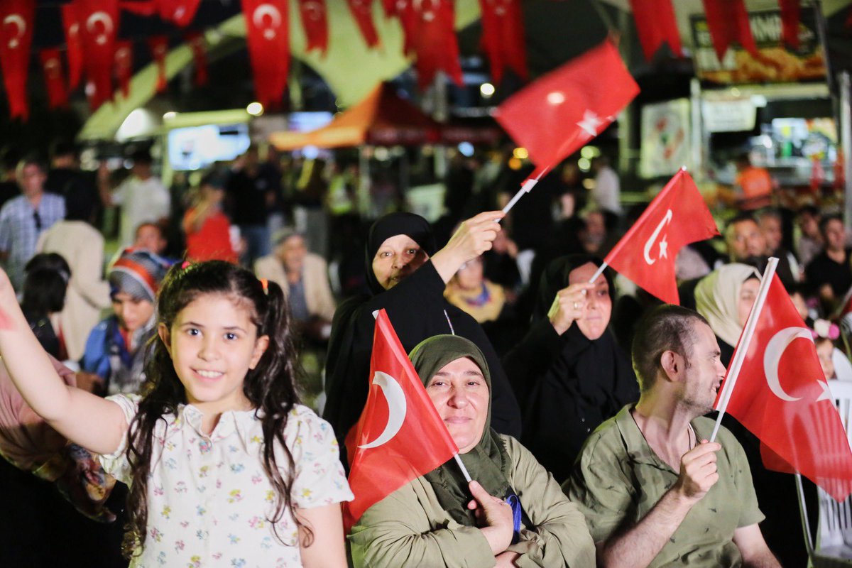 Küçükçekmece İlçe Millî Eğitim Müdürlüğü (@kucukcekmecemeb) on Twitter photo 15 Temmuz Demokrasi ve Millî Birlik Günü , Fevzi Çakmak Meydanı’nda büyük bir coşkuyla kutlandı.🇹🇷🇹🇷
#15Temmuz #ZaferinAdıTürkiye
<a href="/tcbestepe/">T.C. Cumhurbaşkanlığı</a> <a href="/tcmeb/">Millî Eğitim Bakanlığı</a> <a href="/istanbulilmem/">İstanbul İl Millî Eğitim Müdürlüğü</a>
<a href="/KcekmeceKymklik/">T.C. Küçükçekmece Kaymakamlığı 🇹🇷</a> <a href="/anteplioglu76/">Mustafa Anteplioglu</a> <a href="/EminCikrikci/">Emin ÇIKRIKÇI</a> 15 Temmuz Demokrasi ve Millî Birlik Günü , Fevzi Çakmak Meydanı’nda büyük bir coşkuyla kutlandı.🇹🇷🇹🇷
#15Temmuz #ZaferinAdıTürkiye
<a href="/tcbestepe/">T.C. Cumhurbaşkanlığı</a> <a href="/tcmeb/">Millî Eğitim Bakanlığı</a> <a href="/istanbulilmem/">İstanbul İl Millî Eğitim Müdürlüğü</a>
<a href="/KcekmeceKymklik/">T.C. Küçükçekmece Kaymakamlığı 🇹🇷</a> <a href="/anteplioglu76/">Mustafa Anteplioglu</a> <a href="/EminCikrikci/">Emin ÇIKRIKÇI</a>