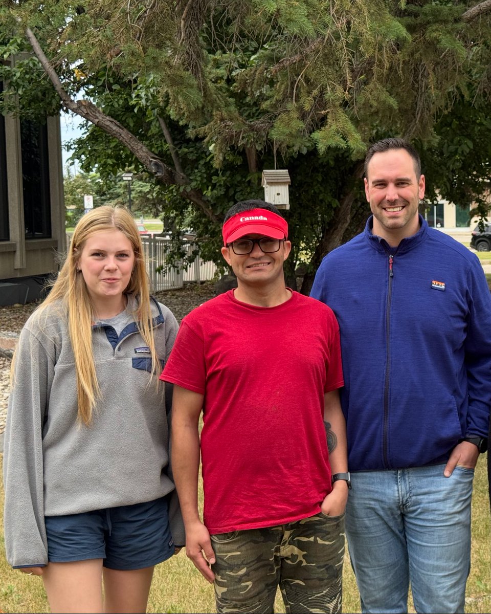 BenCarrwpg's tweet image. It has been great to meet youth working in Canada Summer Jobs positions in Winnipeg South Centre!
Canada Summer Jobs Program creates meaningful opportunities for youth to build skills, earn income, and gain valuable work experience. Through this program, the Federal Government…