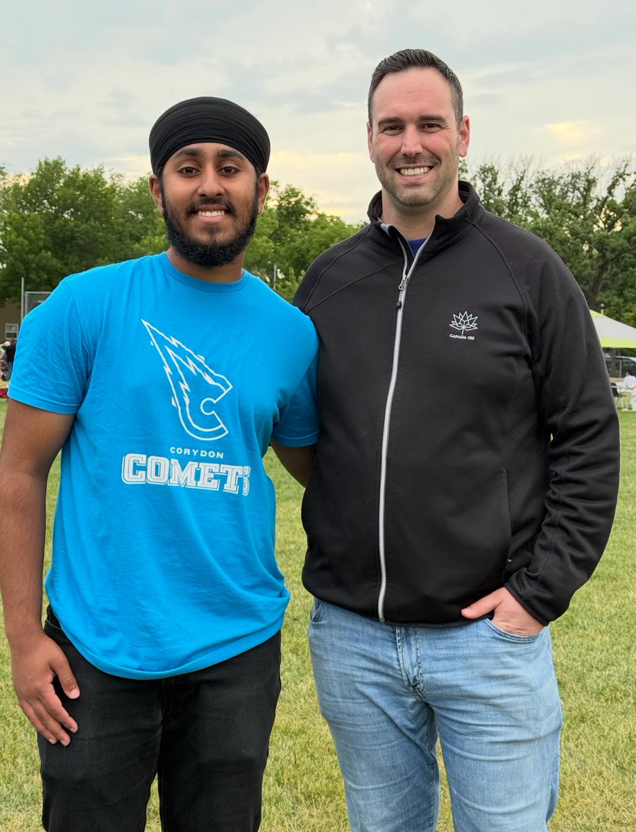 BenCarrwpg's tweet image. It has been great to meet youth working in Canada Summer Jobs positions in Winnipeg South Centre!
Canada Summer Jobs Program creates meaningful opportunities for youth to build skills, earn income, and gain valuable work experience. Through this program, the Federal Government…