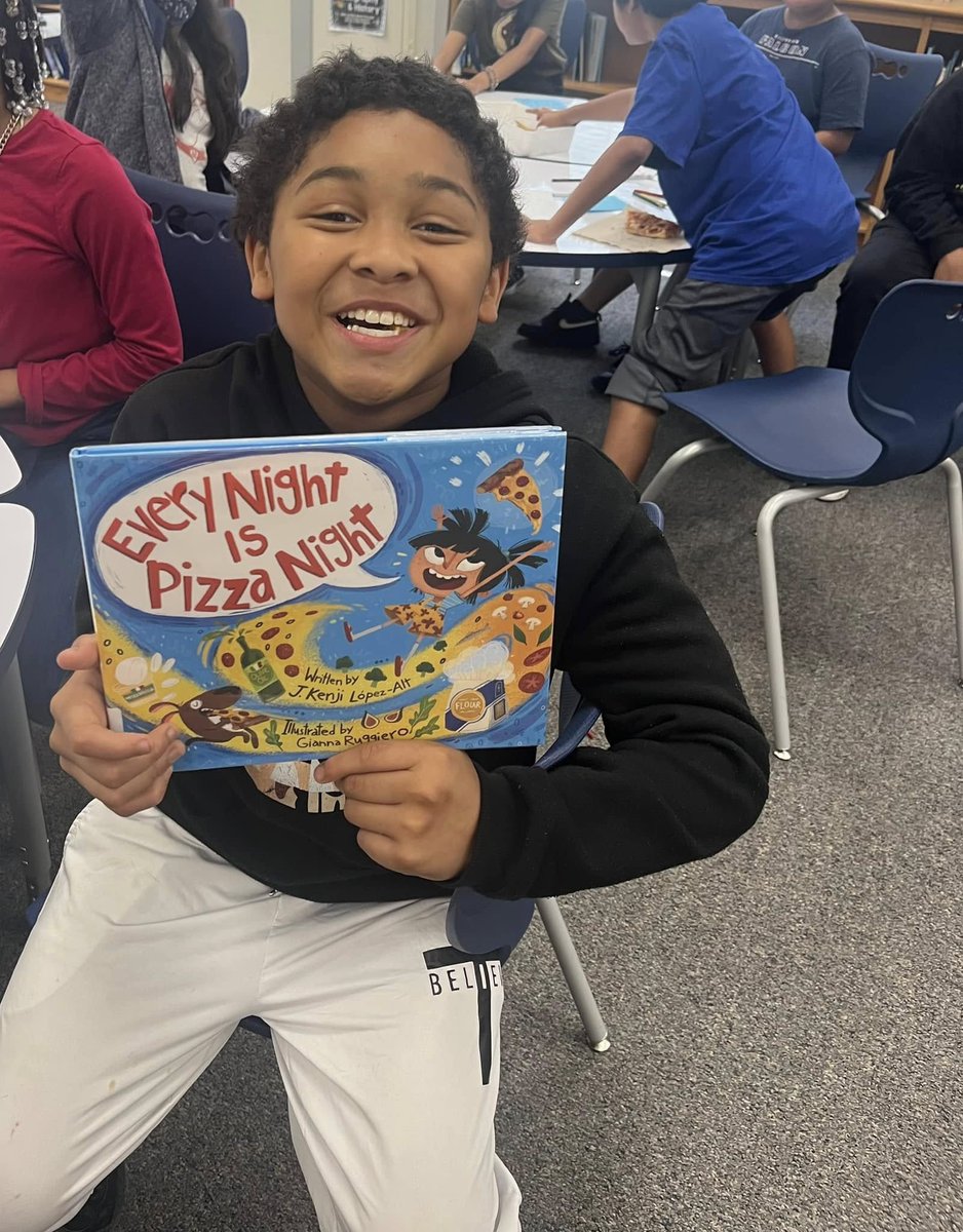 WacoISD's tweet image. What are you reading this summer? ๐๐ Just 20 minutes a day can enhance your reading experience! Keep track of your progress in your Camp Read-A-Lot log for a chance to earn a reward! ๐ So, grab a book and dive into your next adventure! ๐โจ #WISDomWorksWonders