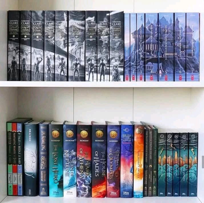 Authors
Writers
Poets
#SHARE your #books #blogs #poems ✒️

#ShamelessSelfpromowednesday
#writerslift #ShamelessSelfPromo
#Readers #booklovers #book
#writingcommmunity
#amwriting #readerscommunity #BookBoost #writersoftwitter #BookTwitter