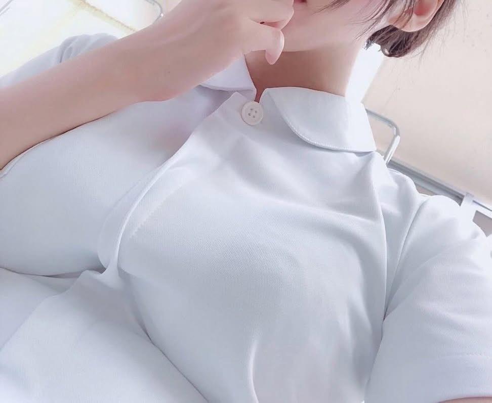 抱き心地バツグンだよ？

2段腹だもん笑笑

今から仕事。

頑張れのいいねください。

あと拡散して